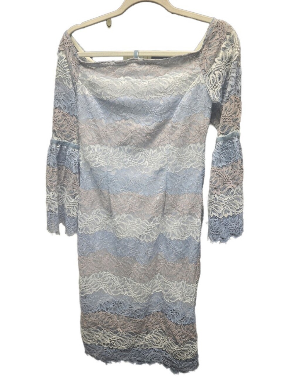 Alexia Admor Lace Off-Shoulder Midi Dress w/ Bell Sleeves Sz. 10